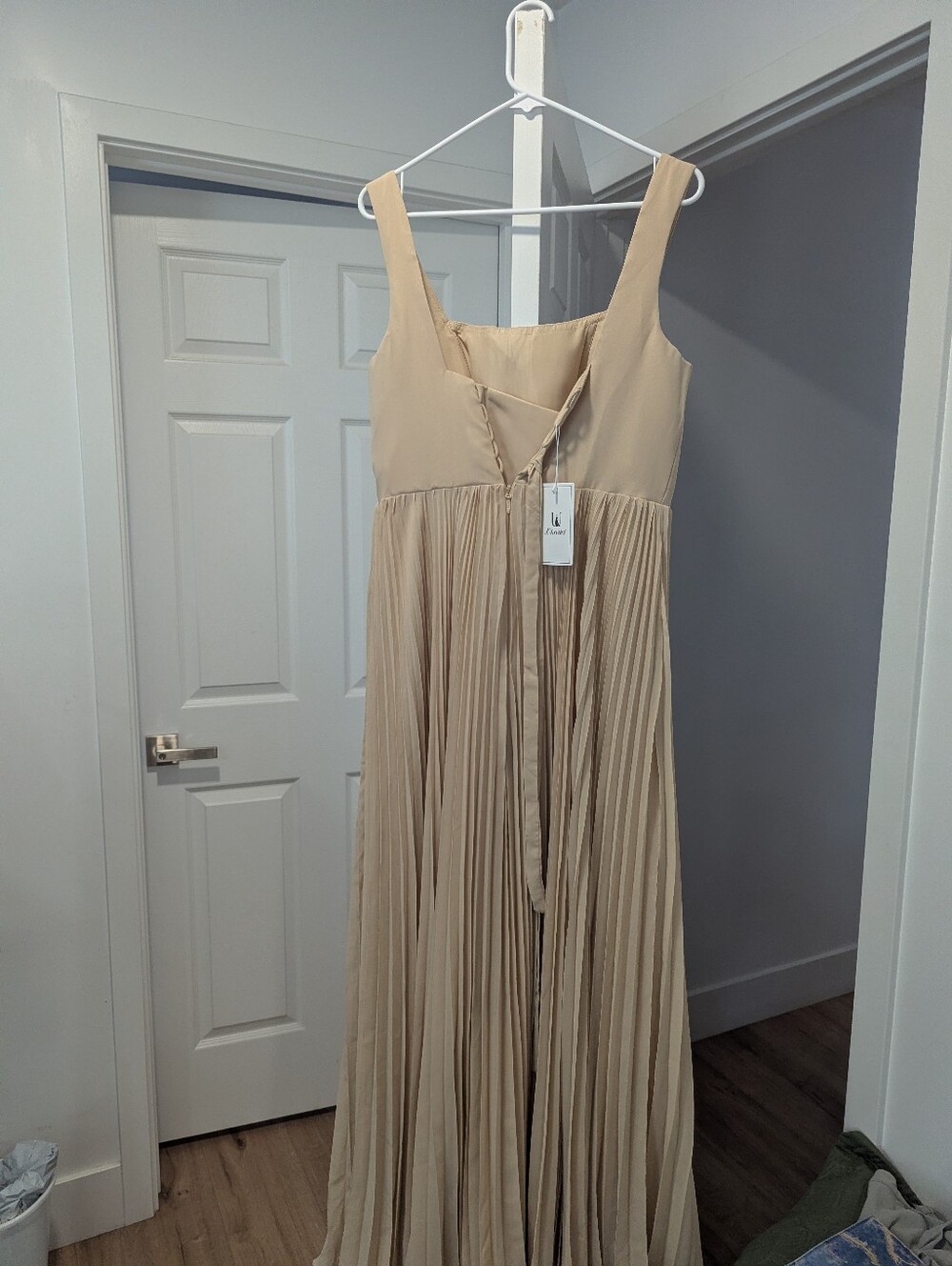 Pleated Sleeveless Maxi Dress in Beige - Elegant Women’s Dress Size Medium